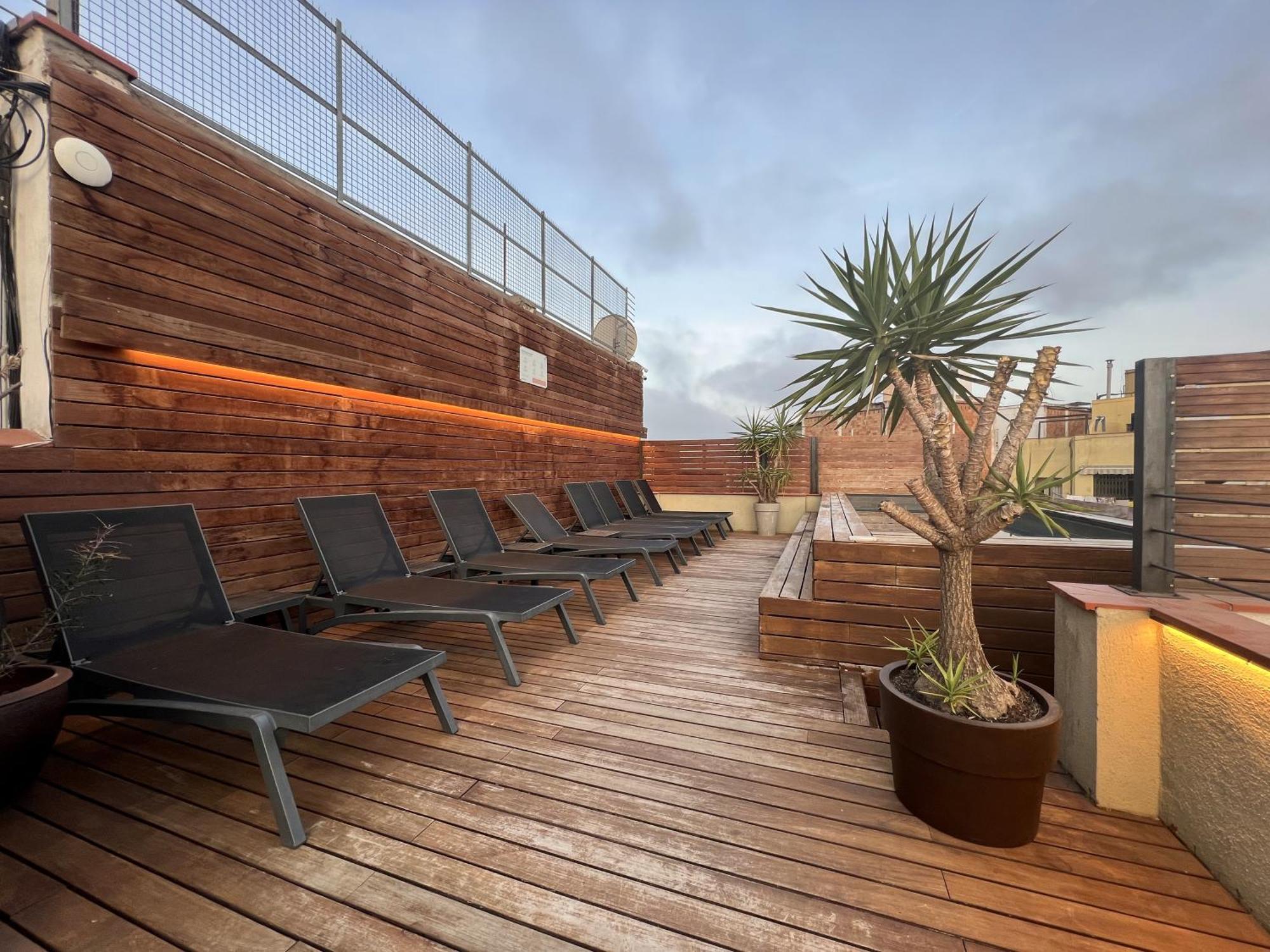 Enjoybcn Gaudi Apartments Βαρκελώνη Εξωτερικό φωτογραφία