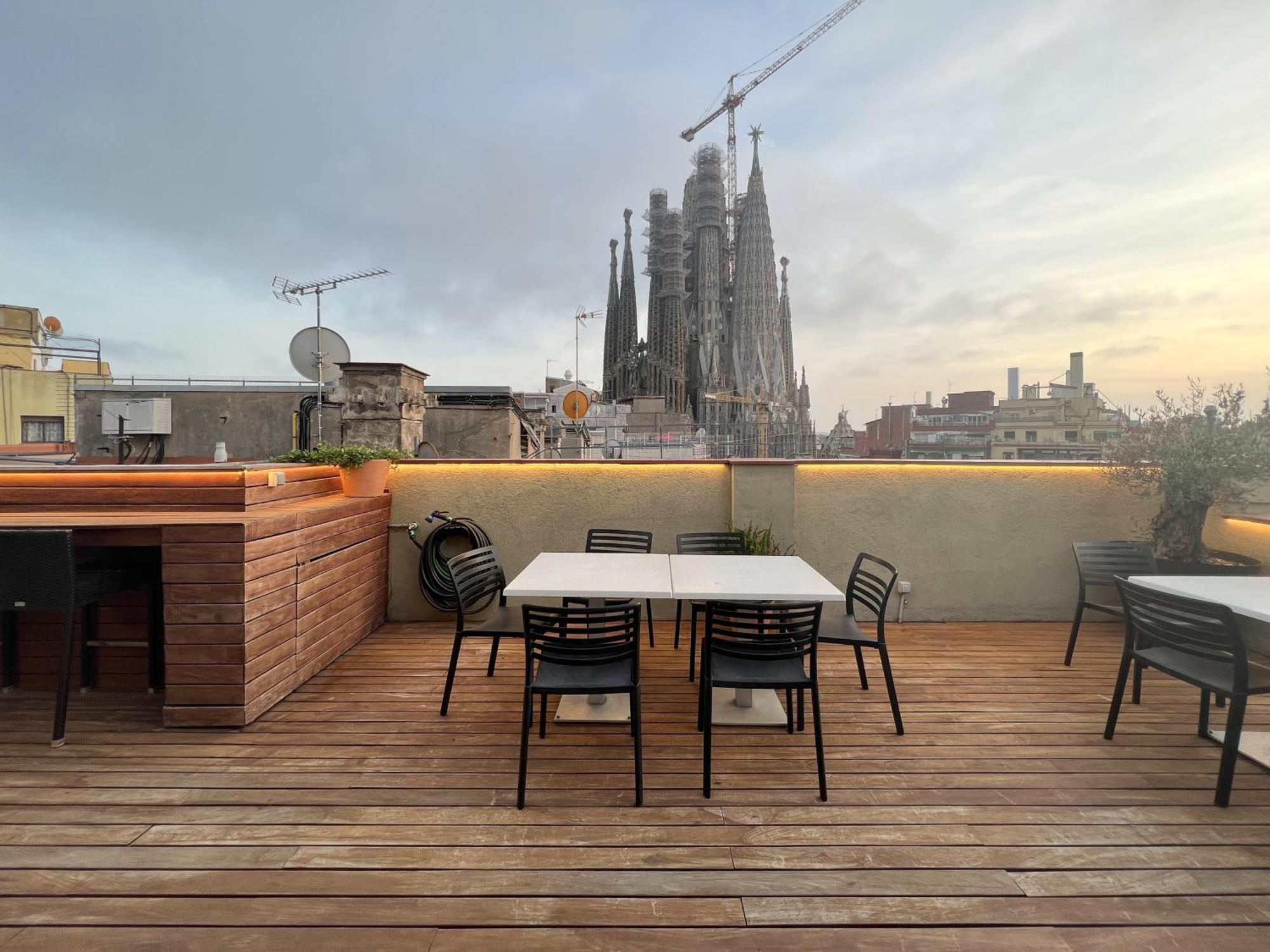 Enjoybcn Gaudi Apartments Βαρκελώνη Εξωτερικό φωτογραφία